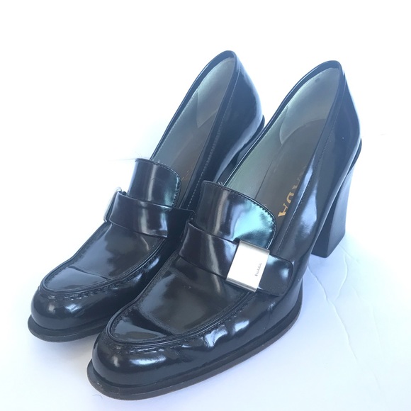 Pradashoes